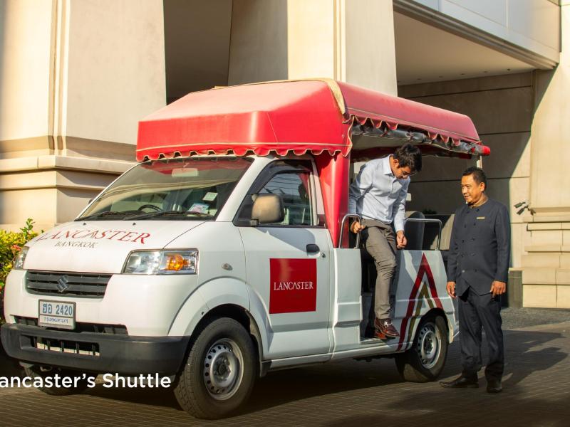 Shuttle Bus