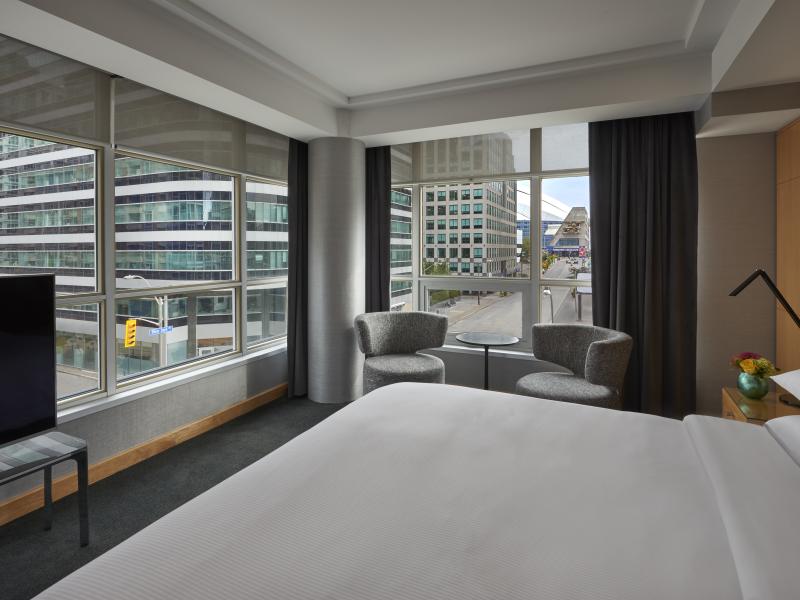 SoHo Hotel Toronto Executive Corner Suite