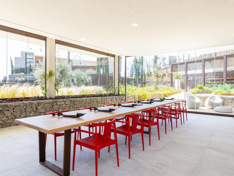 Terrace Meeting Room