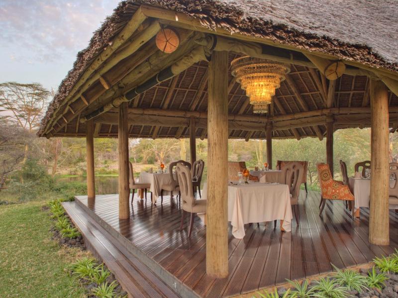 Finch Hattons Luxury Safari Camp Outdoor Dining
