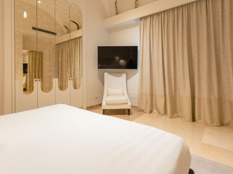 Castello Suite Bedroom