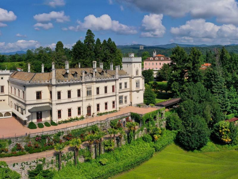 Castello Dal Pozzo Resort Exterior