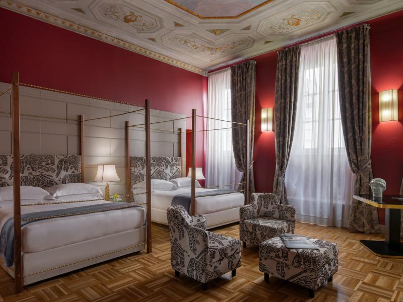 Iconic Twin Guest Room