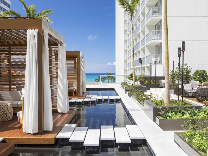 'Alohilani Resort Waikiki Beach, Hawaii, United States