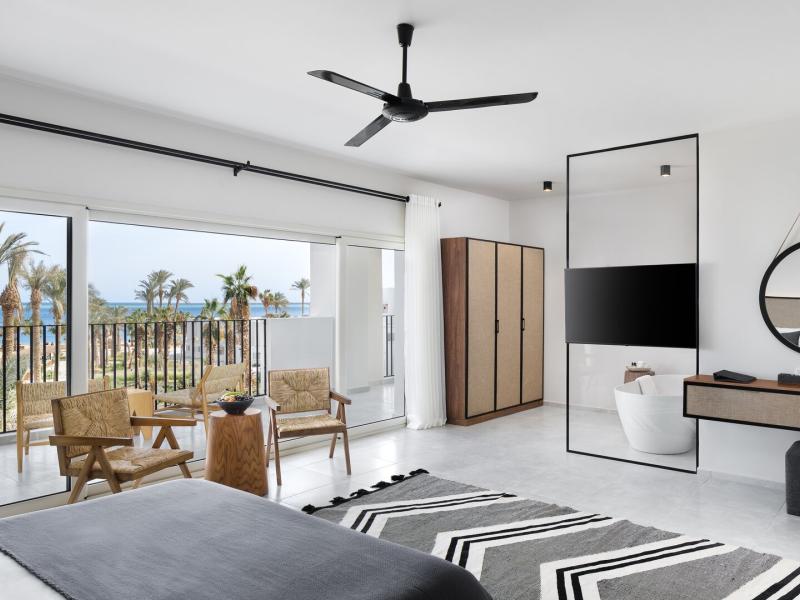 Serry Beach Resort Two Bedroom Suite