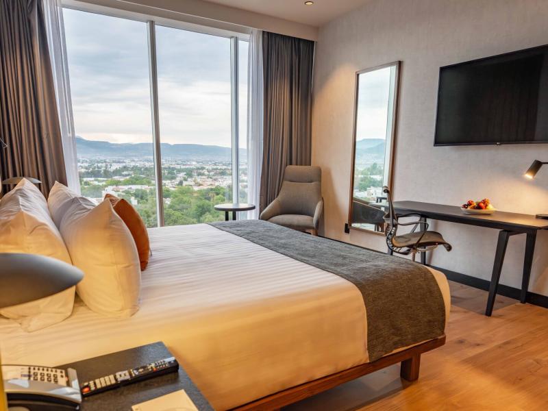 Corner View Guestroom