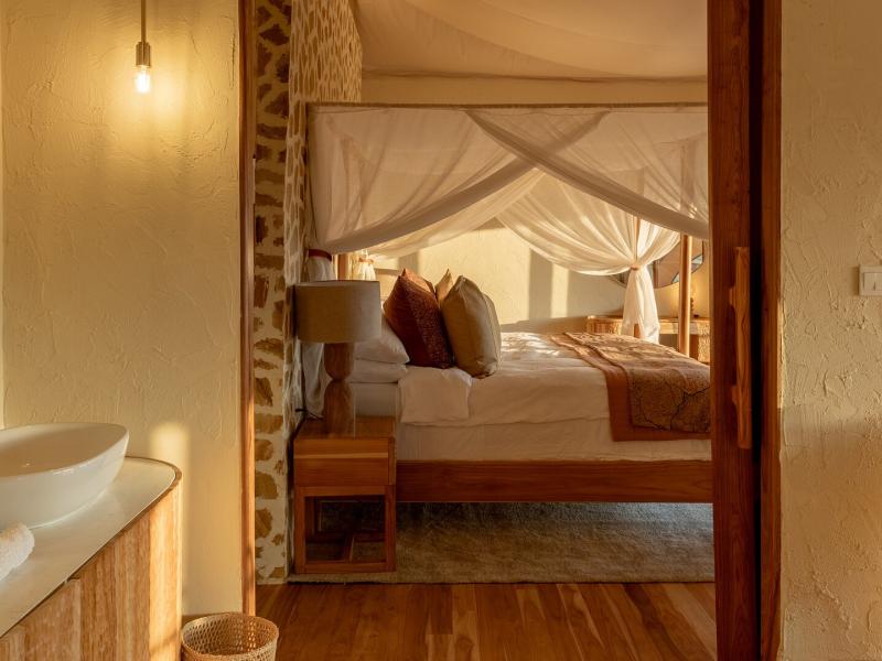 Family Suite Tent View Into Bedroom