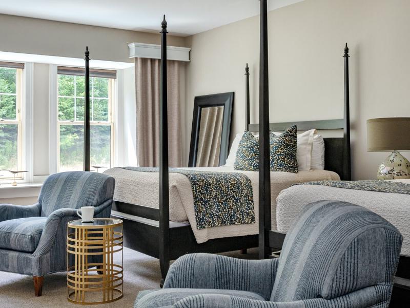 Grand Suite Twin Bedroom