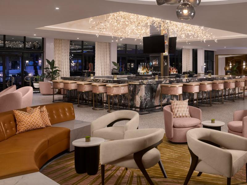 Lobby Bar & Lounge