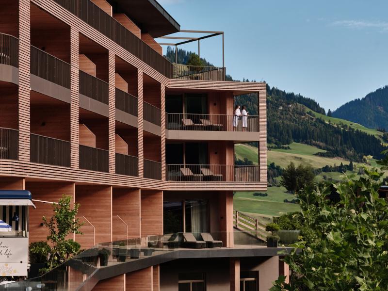 Guest Rooms & Suites Exterior