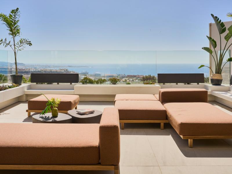 Lobby Outdoor Seating Area