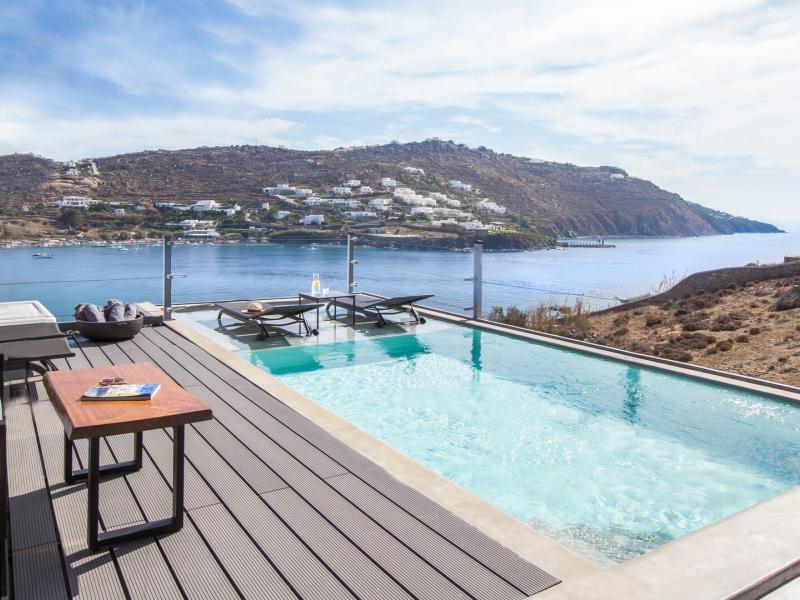 Villa Infinity with Private Pool Terrace