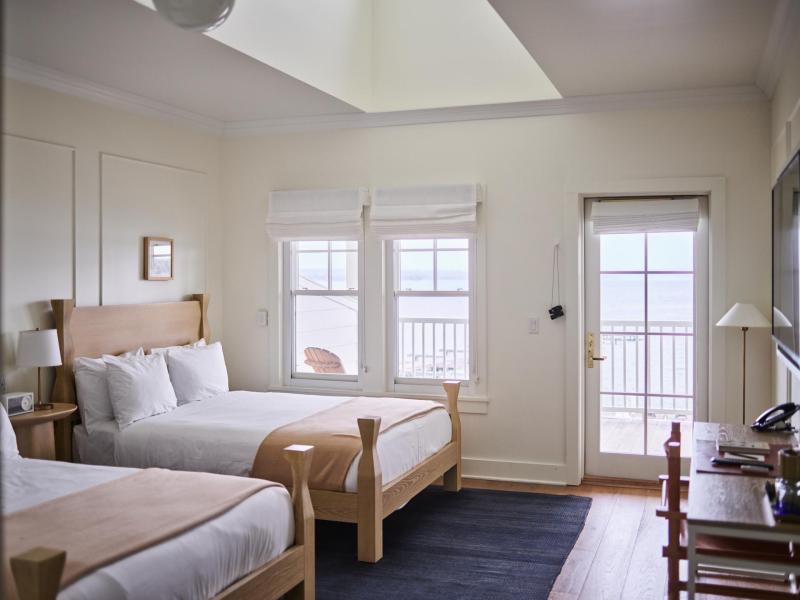 Double twin beds accommodation