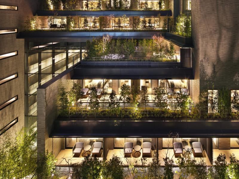 Exterior View of Guestrooms and Balconies or Terraces