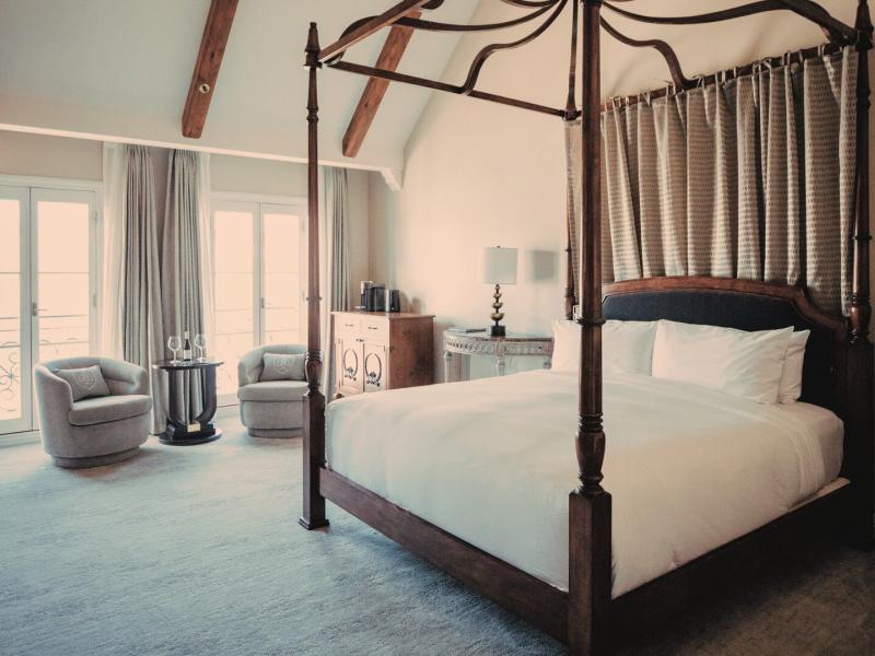 Mansion King Guestroom