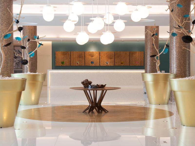 Lobby Reception