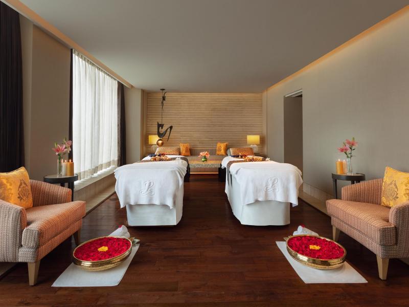 The Leela Ambience Convention Hotel, Delhi Spa