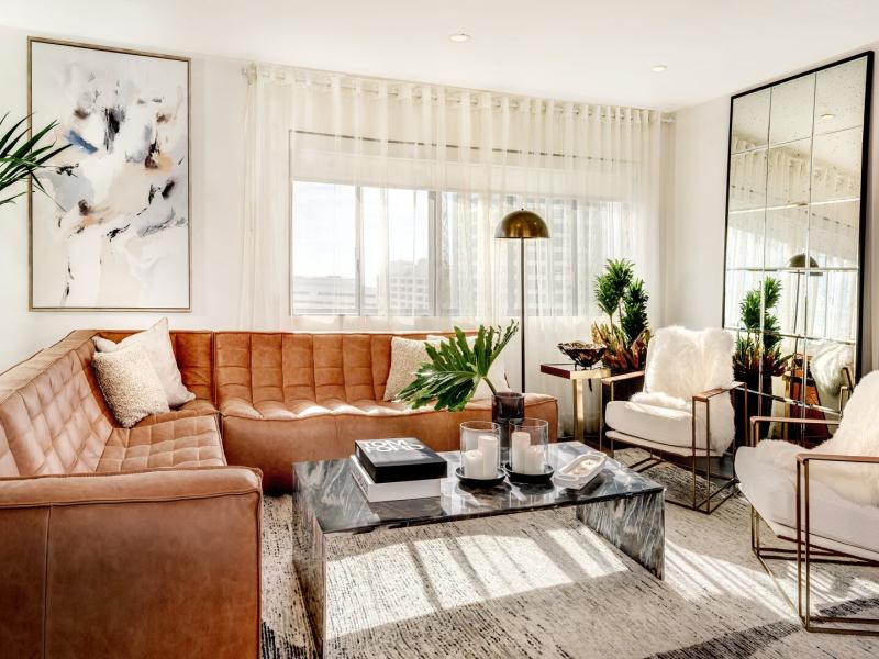 Presidential Suite Livingroom