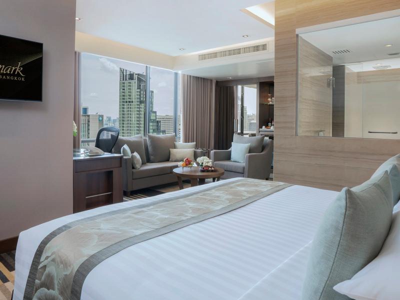 Premium Corner Guestroom