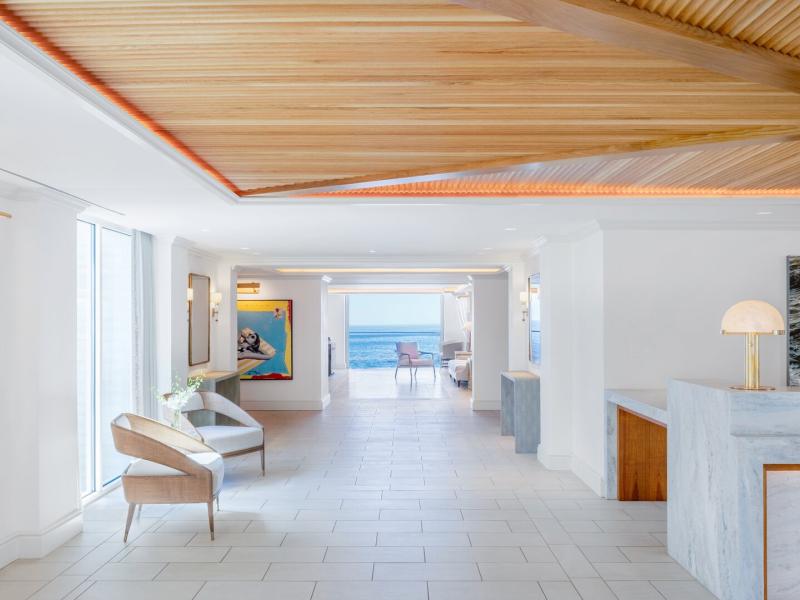 Lobby Reception