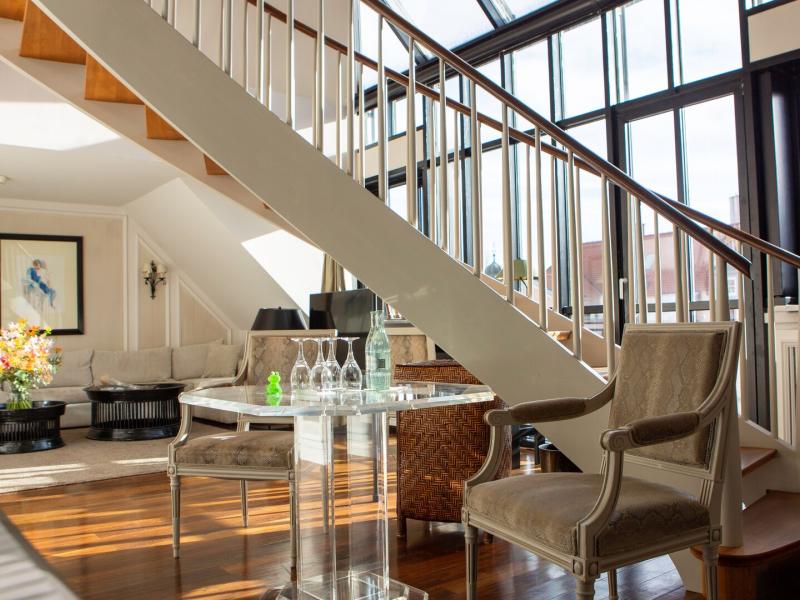 Presidential Suite Living Space Overview