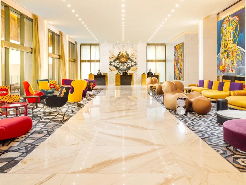 Lobby Seating and Reception