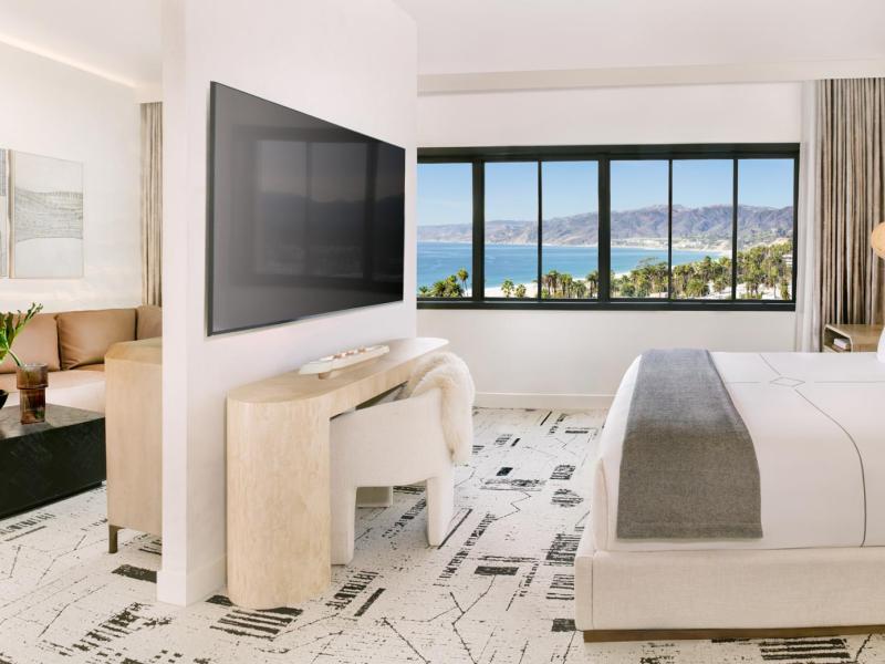 Huntley Santa Monica Beach Guest Accommodations