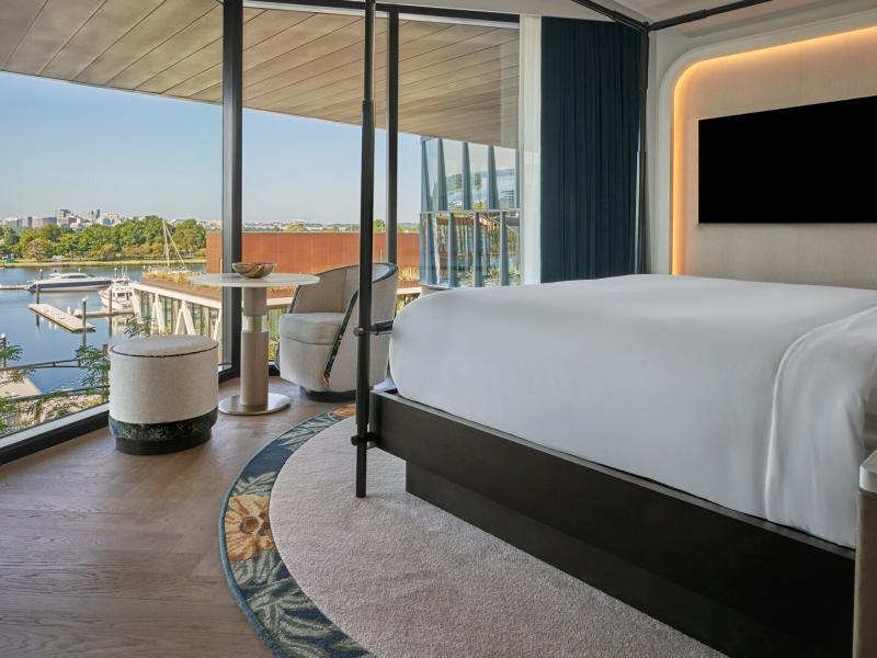 Two Room Deluxe King river view