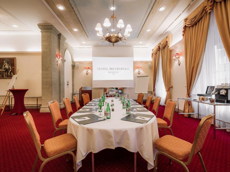 Salon Arlequin Boardroom