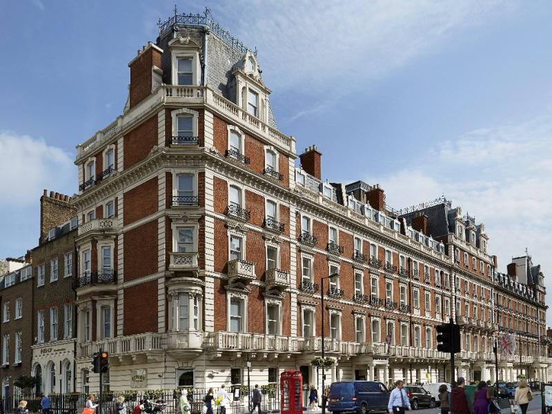 The Mandeville Hotel