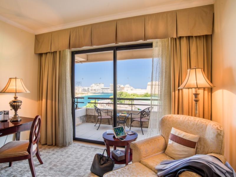 Guest Room with Terrace