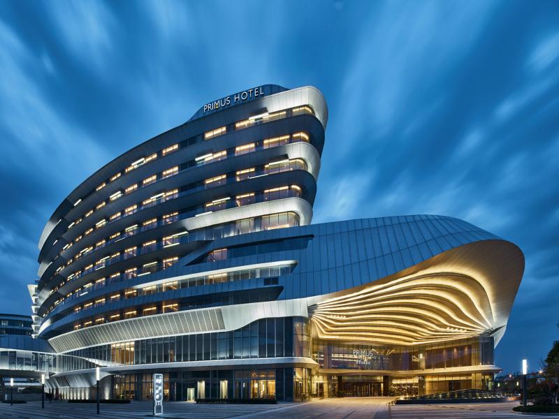 jiudianwaiguan hotel exterior - yejing night view