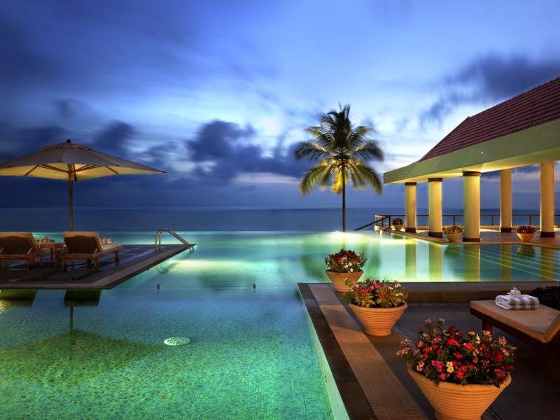 The Leela Kovalam, A Raviz Hotel Poolside