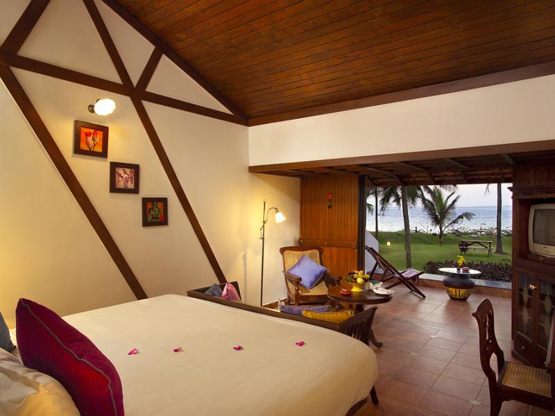 The Leela Kovalam, A Raviz Hotel Guestroom with Patio
