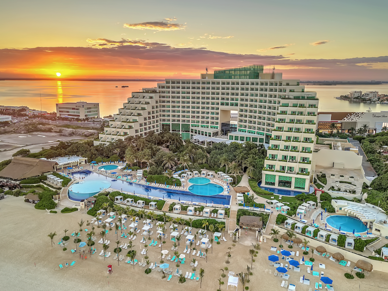 Live Aqua Beach Resort Cancun