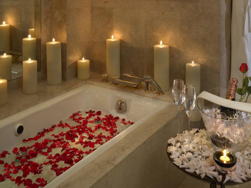 Guest Romantic Bath