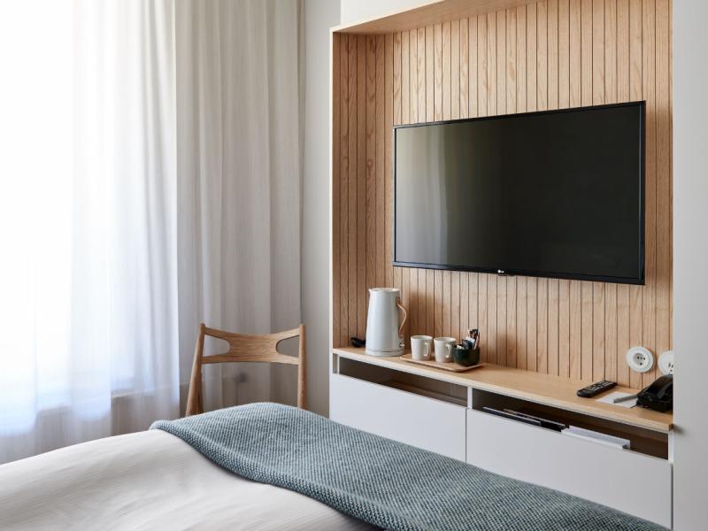 Guest Accommodations