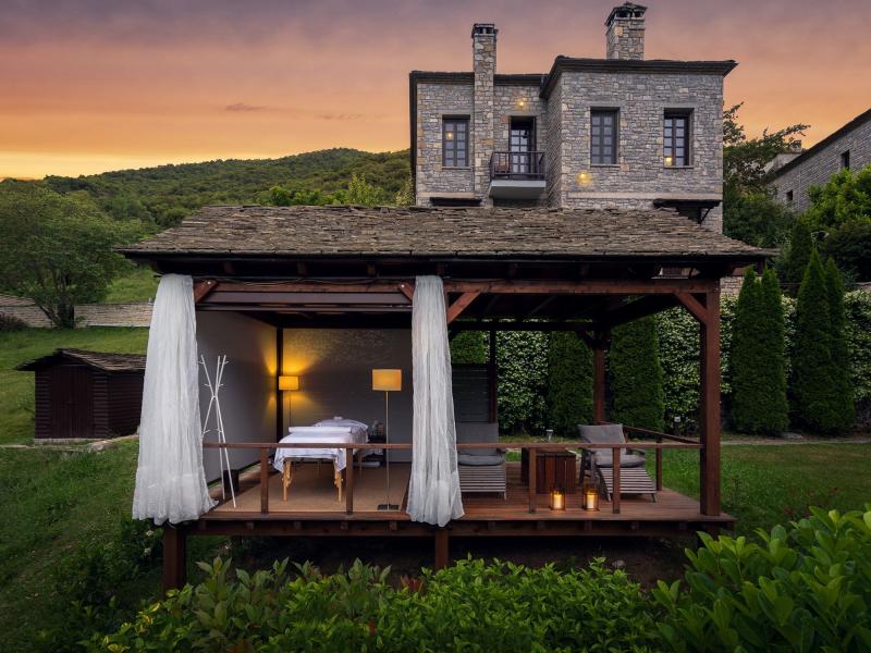 Aristi Mountain Resort Outdoor Spa