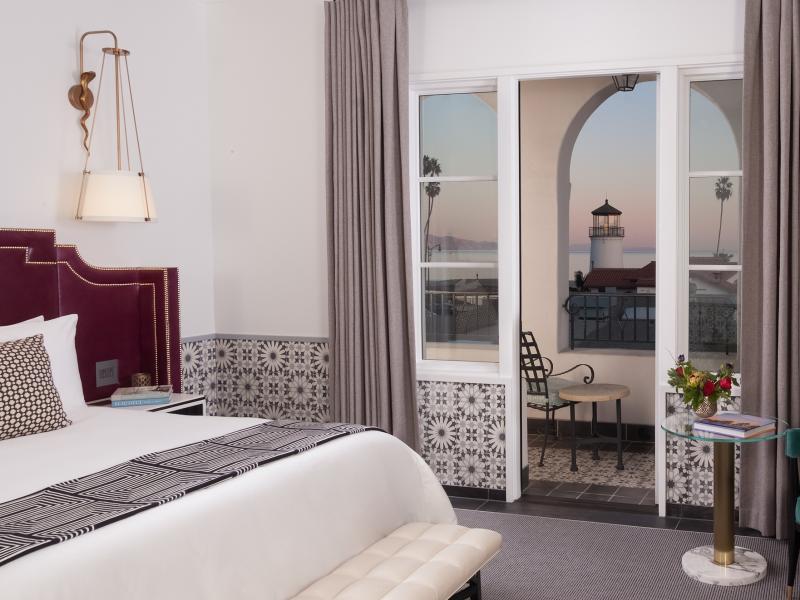 King Guestroom Lighthouse View