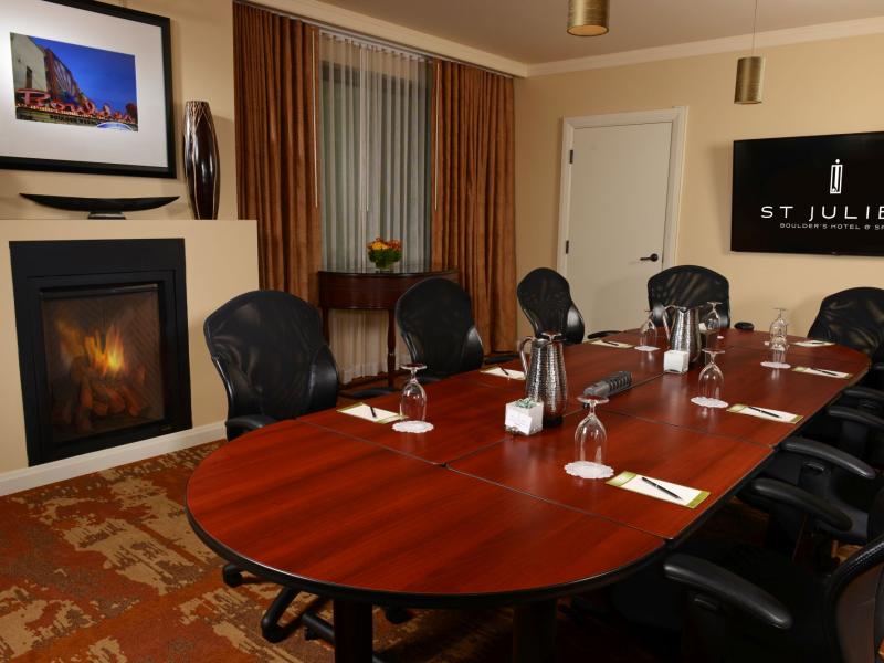 Stargate Bastille Meeting Space with Fireplace