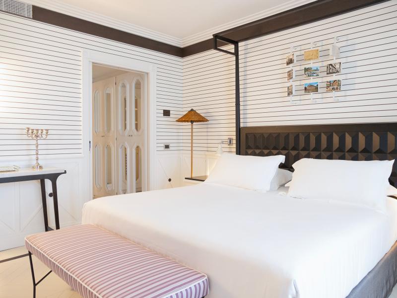 SAVOY HOTEL & SPA Guest Suite