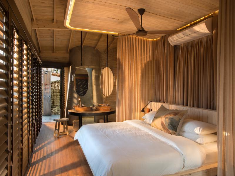 andBeyond Sandibe Okavango Safari Lodge Suite