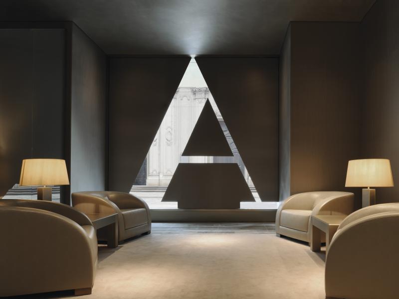 Armani Hotel Milano Welcome Area
