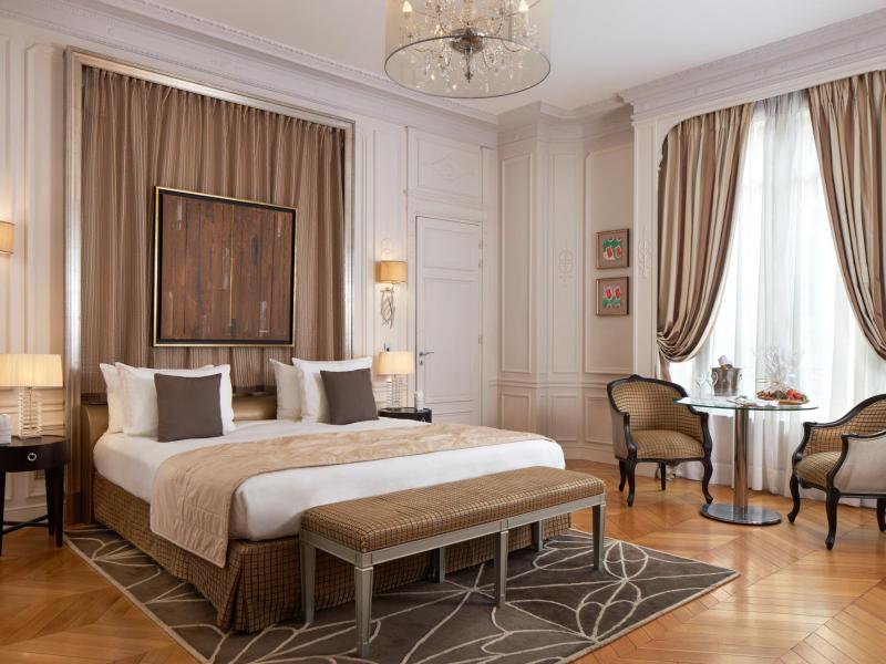 Majestic Hotel-SPA Champs-Elysées Grand Deluxe Room