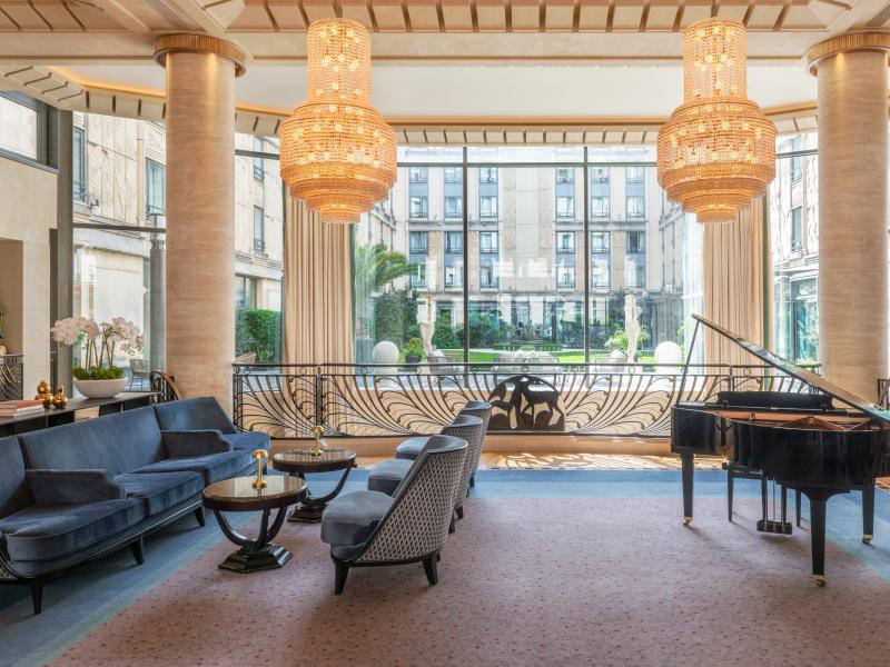L'Hôtel du Collectionneur Paris Lobby Seating