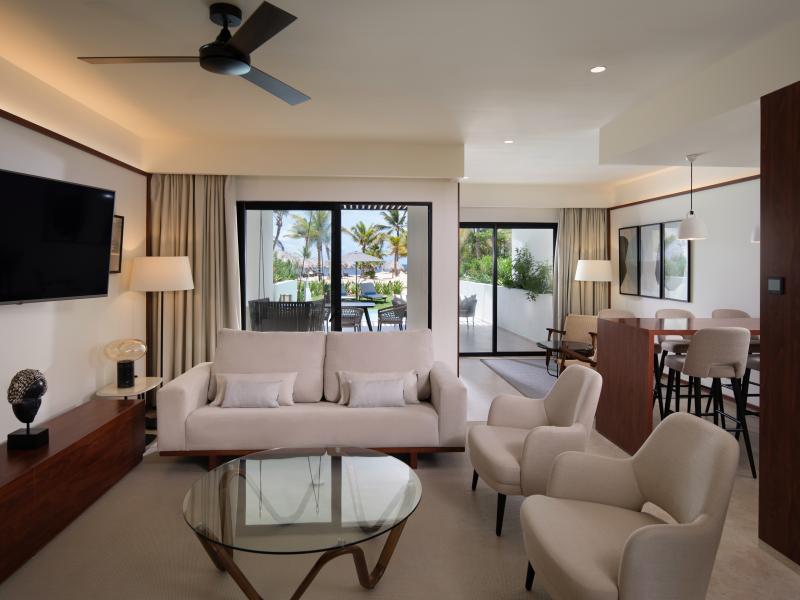 Live Aqua Beach Resort Punta Cana All-Inclusive Luna Suite