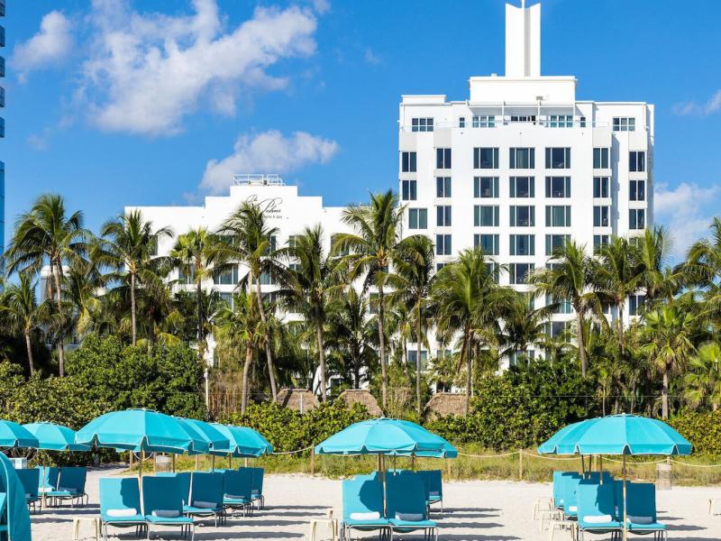 Exterior view from beach | The Palms Hotel & Spa