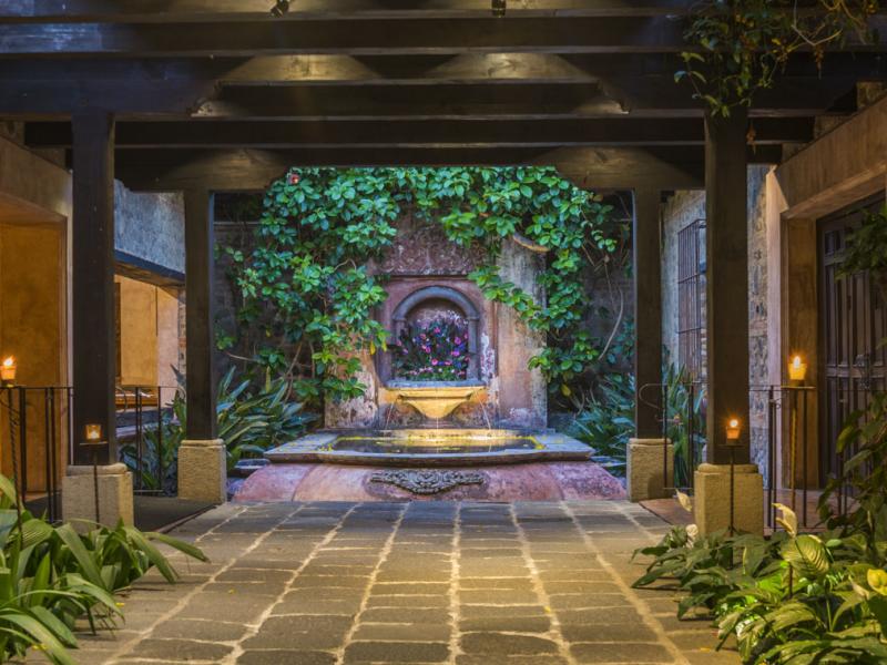 Porta Hotel Antigua Main Entrance