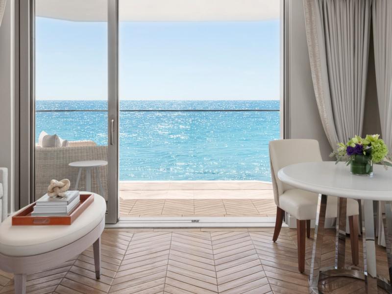 Surf & Sand Resort Laguna Beach Premium Oceanfront King Corner Studio Towers
