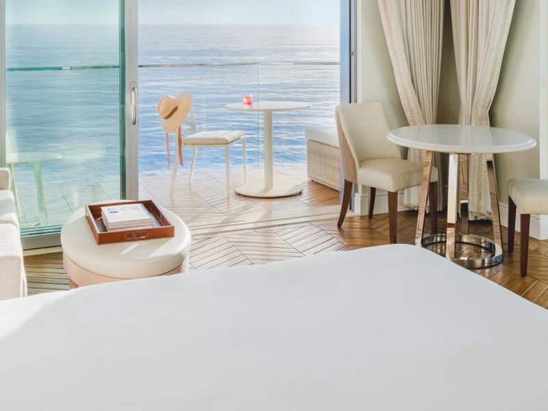 Surf & Sand Laguna Beach | Premium Oceanfront Corner King Studio